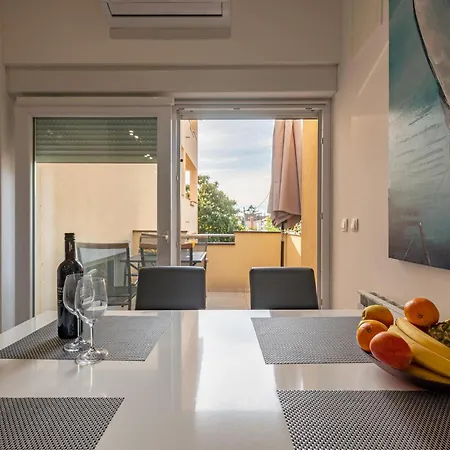 1 Bedroom Gorgeous In * Zadar
