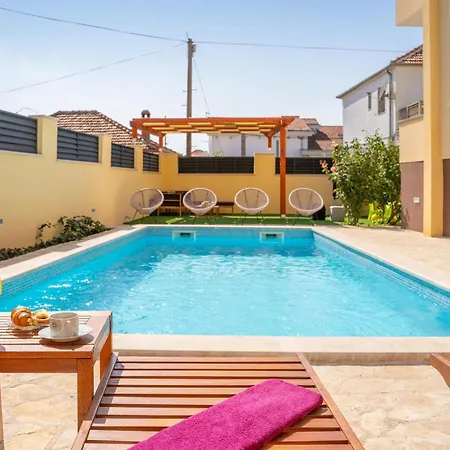 1 Bedroom Gorgeous In Zadar